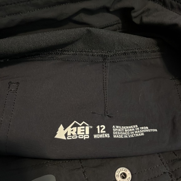 Rei black hiking shorts - Picture 5 of 9